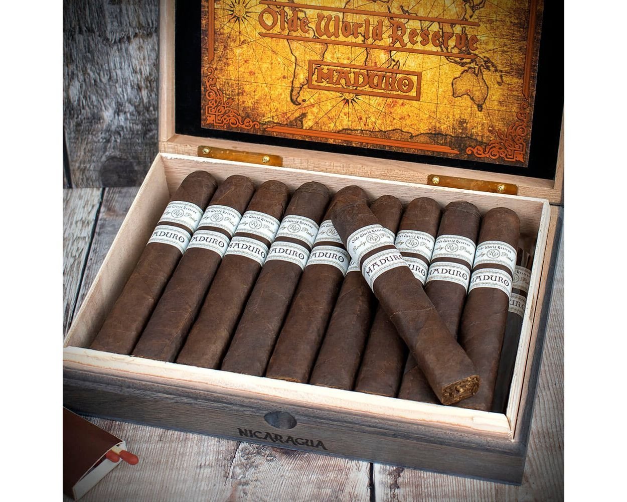 Rocky Patel Olde World Reserve Maduro Robusto